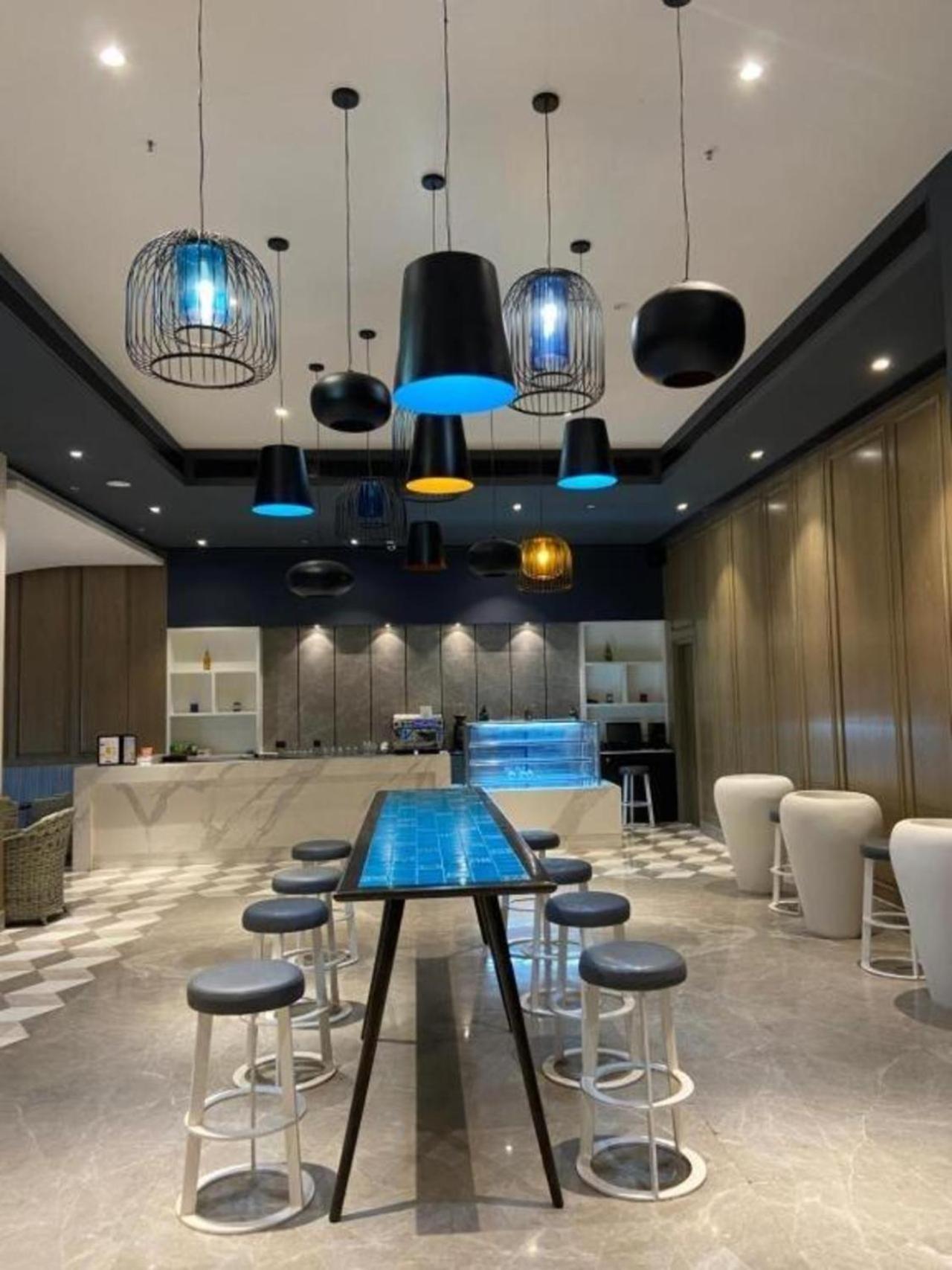 Neel Skye - Couple Friendly - Dlf My Pad, Gomtinagar , Lucknow Aparthotel Εξωτερικό φωτογραφία