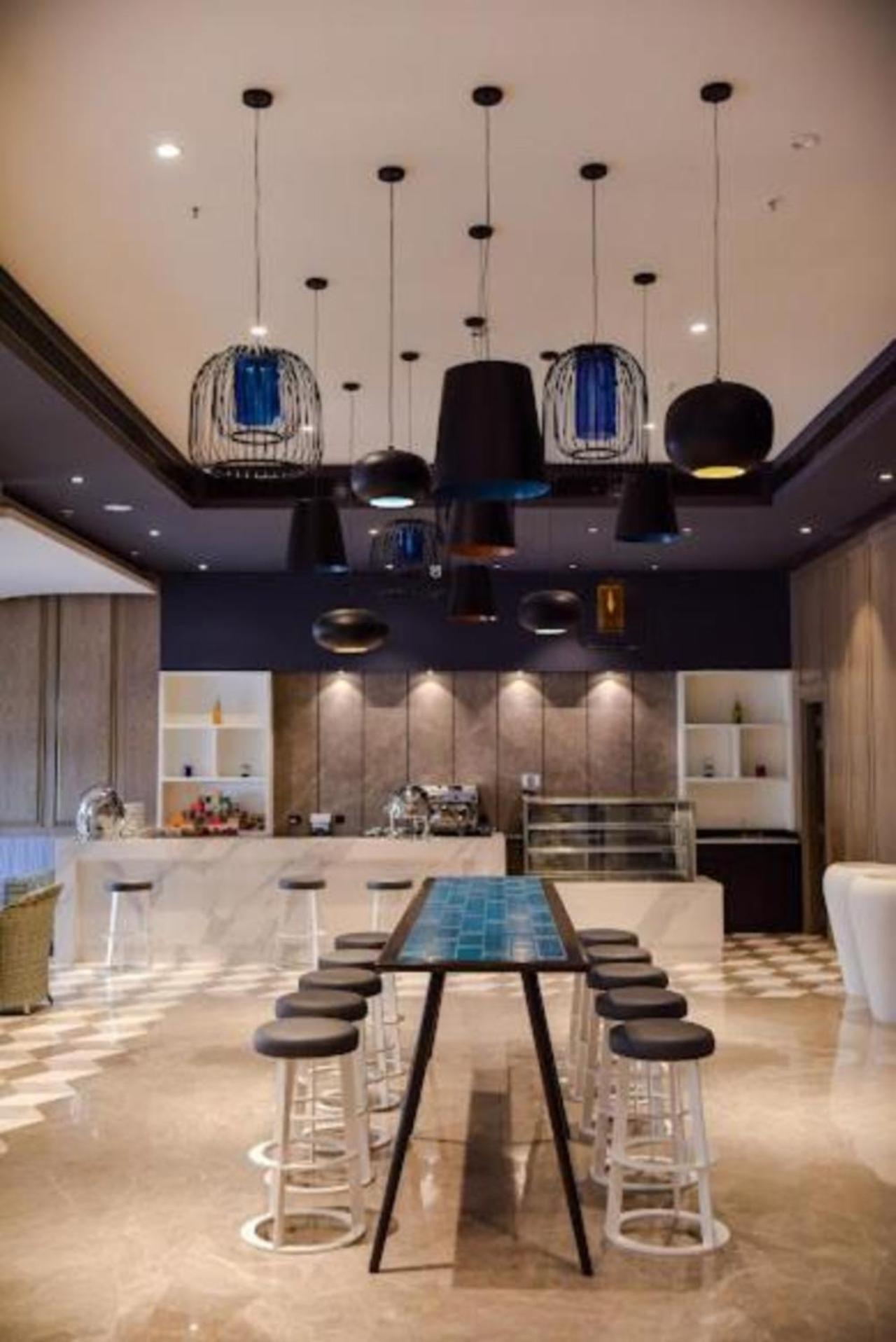 Neel Skye - Couple Friendly - Dlf My Pad, Gomtinagar , Lucknow Aparthotel Εξωτερικό φωτογραφία